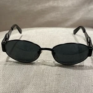 GIANNI VERSACE VINTAGE BLACK SUNGLASSES ?️ MADE IN ITALY MOD S51 COL 028 unisex Versace | Accessories | Gianni Versace Vintage Black  main image 2